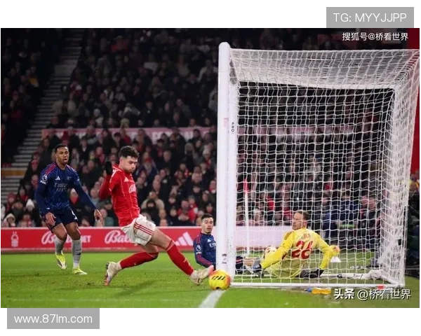 阿森纳球迷怒斥森林VAR作弊