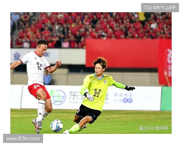 阿迪达斯携手苏超达成战略合作